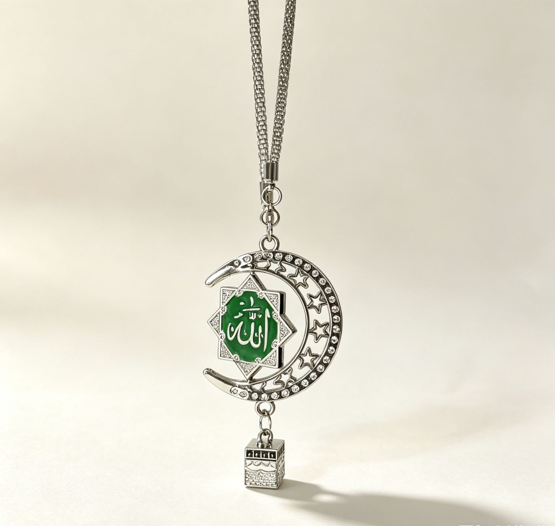Popular cross-border direct-supply zinc alloy car pendant from the Middle East and Southeast Asia, double-sided diamond-embellished star-moon design, premium model