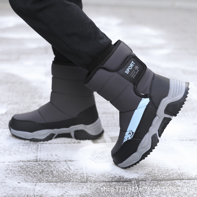 Snow Boots, Children's Shoes, Boys' Thickeneded Plush Waterproof Sports Shoes, Non-Slip Soft-Soled Cotton Shoes, Medium and Large Children's Snow Shoes, Export