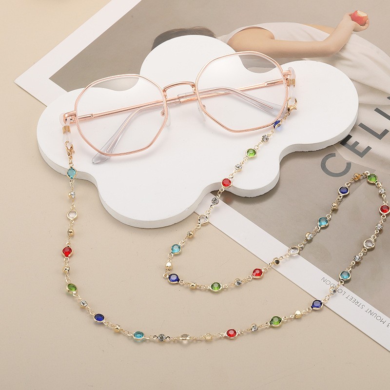 Cuerdas de alta sensación transfronteriza Amazon accesorios de joyería metálica cristal de color zircón diamante de color antideslizante colgar gafas cadena