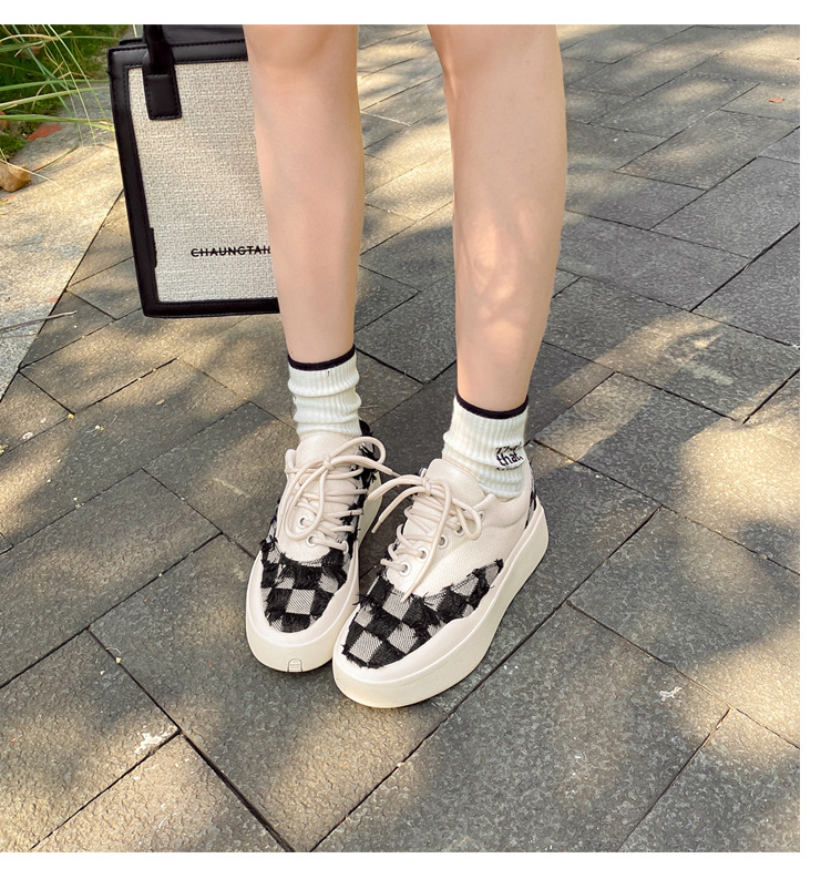 Blogger's Same Style Fashionable and Versatile Thick Sole Casual Board Size, Heightened Lace up Small White Shoes,_voghion.com
