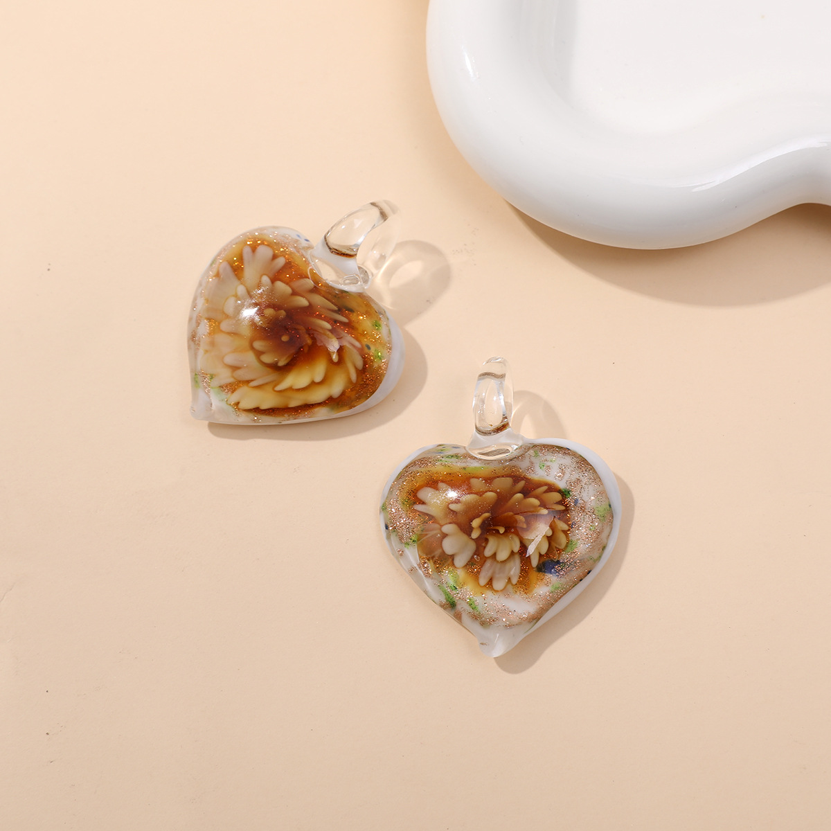 16g Weight Pendant Jewelry Making Type 36*47mm Jewelry Making Size DIY Jewelry Accessories Classification 1 Piece Quantity glass Material Heart Shape, Flower Pattern Simple Style Style 1 Piece 36*47mm Glass Heart Shape Flower Pendant 21