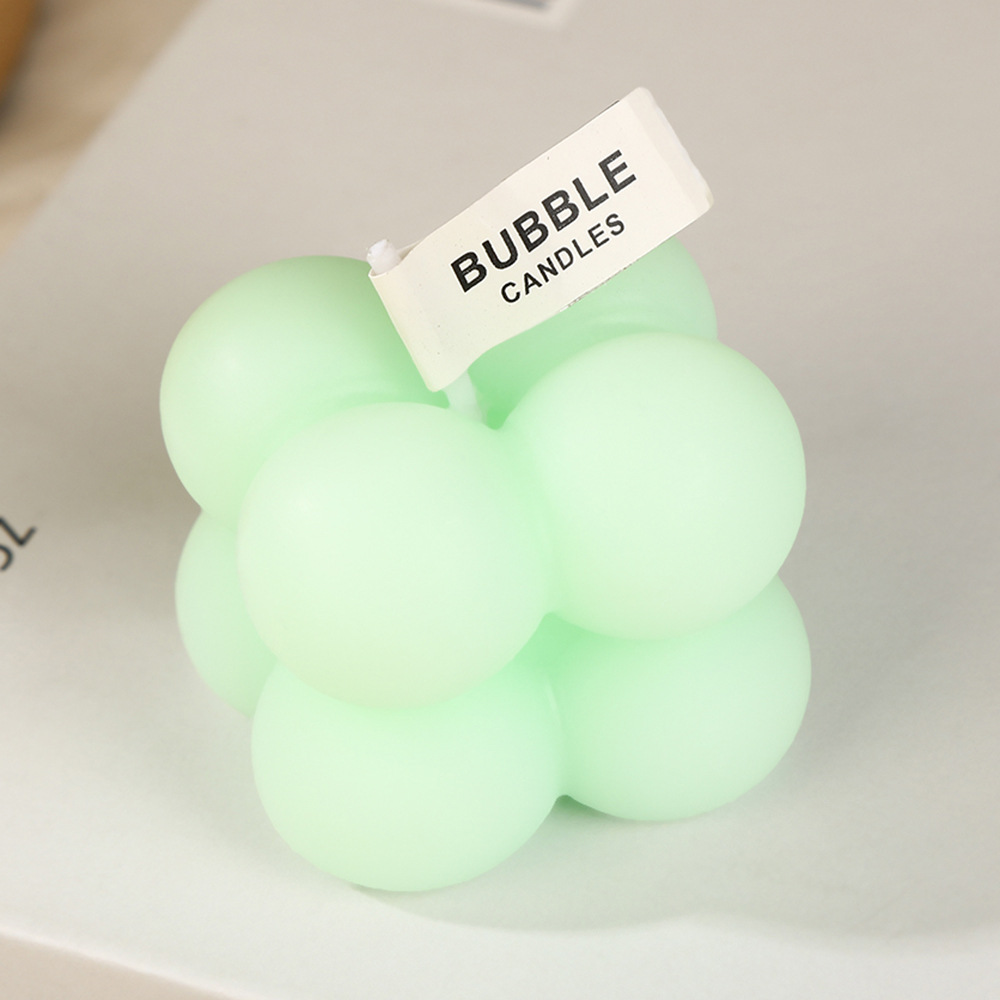 Cubo Rubik al por mayor creatividad casera hecha a mano adorable modelado burbuja fragancia pequeña vela regalo transfronterizo