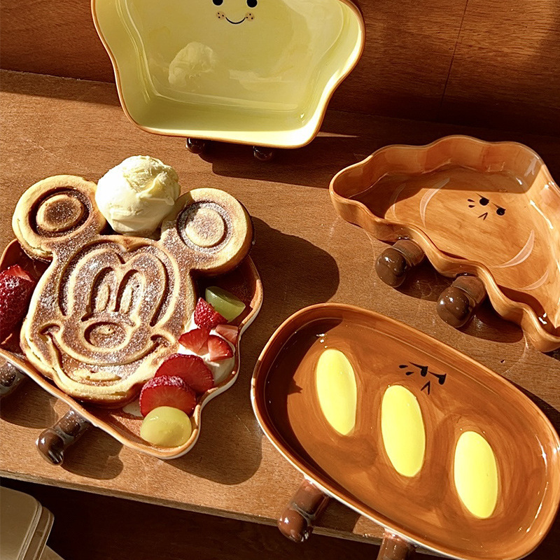 新商品の創意パンの形の皿の陶磁器の小皿の鍋は材料の皿をつけて醤油の酢の皿の調味料の皿の味の皿をつけます。|undefined