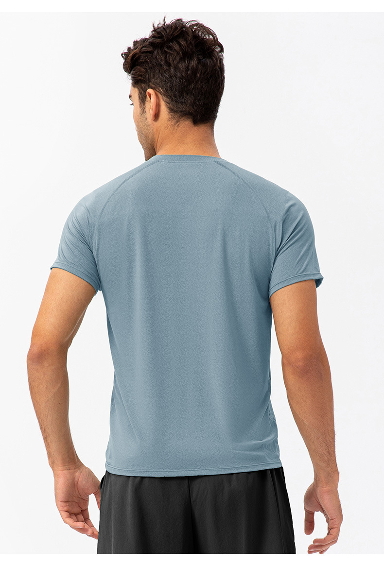 Solid Color T-shirt Men's Clothing display picture 16