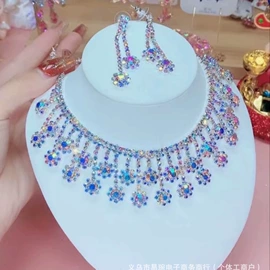 腰链;腰部饰品;项链