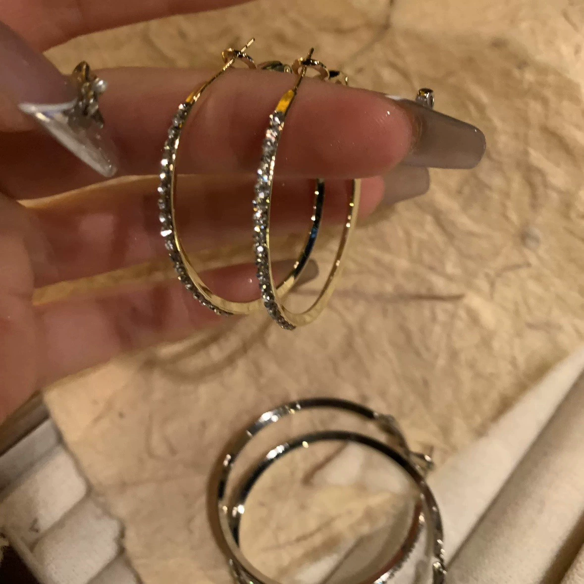 Серебряная игла, металлические модные сексуальные серьги, простой и элегантный дизайн, стиль лёгкой роскоши, стиль высокого качества