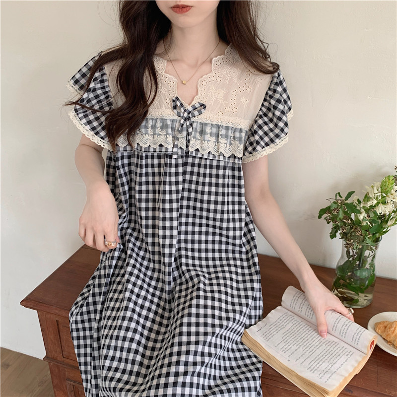 黒のスリーパースカート