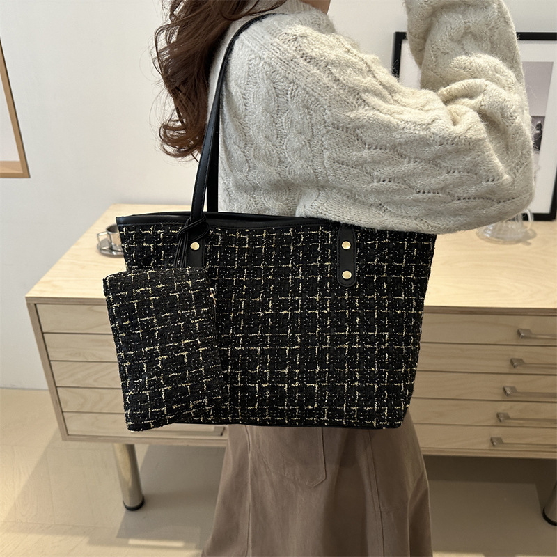 Women's Bag New Large Capacity Tweed Tote Bag Mother and Mother Combination Bag Design High-end Woven Handbag Women