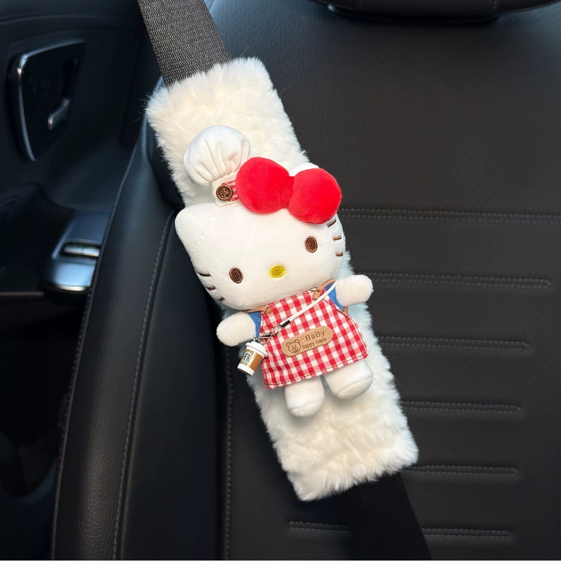 Cute KITTY car seatbelt shoulder pad, car interior seatbelt decoration, anti-abrasion clothing for couples, a pair for women