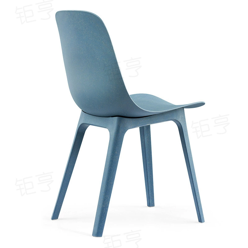 Foshan fábrica nórdica Silla de comedor simple Eames silla de plástico moda cafetería leche tienda de té Silla de ocio al por mayor
