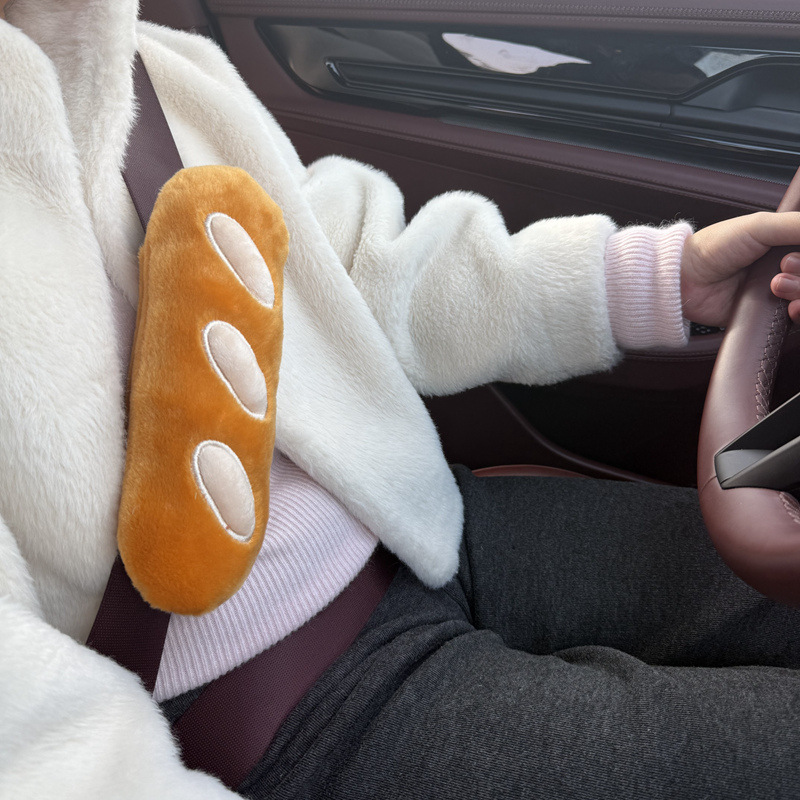 New Plush Croissant-Shaped Car Neck Pillow, Lumbar Support, Cushion, Car Accessories, Shoulder Strap Cover Wholesale
