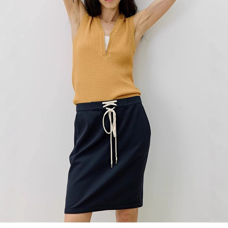 2025 New Style Twisted Sleeve Age-Reducing French Lazy Atmosphere V-Neck Short-Sleeve Vest 2025 New Style Twisted Sleeve Age-Reducing French Lazy Atmosphere V-Neck Short-Sleeve Vest