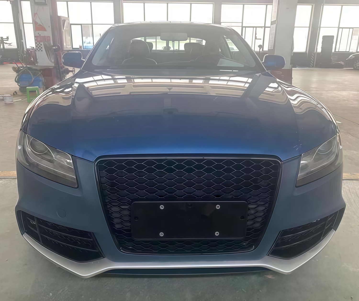 The 08-11 Models Are Suitable for Audi A5 S5 Modification and Upgrade to Rs5 Body Kit, Including Bumper, Grille, and Fog Light Frame