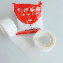 気球の接着剤の点は透明な両面の傷のないdiy粒の接着剤の点のパーティーを貼って結婚祝いの用品の卸売りを手配します。