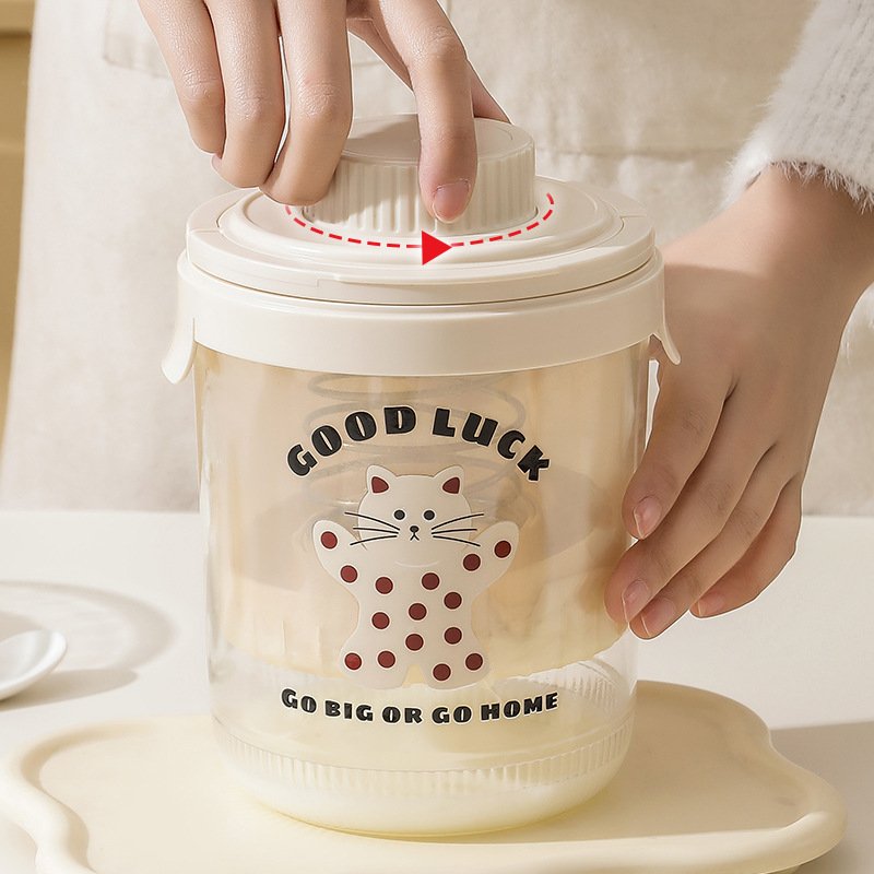 Rotatable yogurt filter homemade Greek cheese filter whey cold extract separator strainer drain container Rotatable yogurt filter homemade Greek cheese filter whey cold extract separator strainer drain container