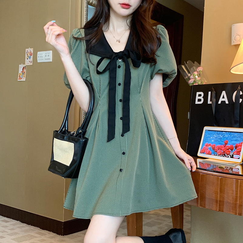 Retro Age-Reducing Green Plaid Dress for Women in Summer Sweet Waist Slimming Short-Sleeved Mid-Length Skirt for Women