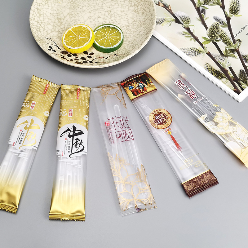 Mid-Autumn Festival mooncake cutlery, transparent plastic disposable tableware, thin design, one knife and four forks, direct from manufacturer, in stock for wholesale Mid-Autumn Festival mooncake cutlery, transparent plastic disposable tableware, thin design, one knife and four forks, direct from manufacturer, in stock for wholesale
