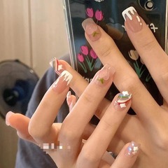 [Yihé] Handmade Tulip Nail Embossing 5D Nail Art Stickers—Cute, Three-Dimensional Designs with Delicate Lines