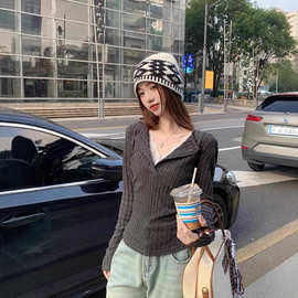 跨境蕾丝拼接v领长袖针织衫冬季纯欲风假两件内搭打底衫上衣直播