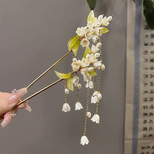 Changyue Jinming's same style pearl lily of the valley flowers and leaves tassel hairpin elegant hairpin elegant hair accessories wholesale