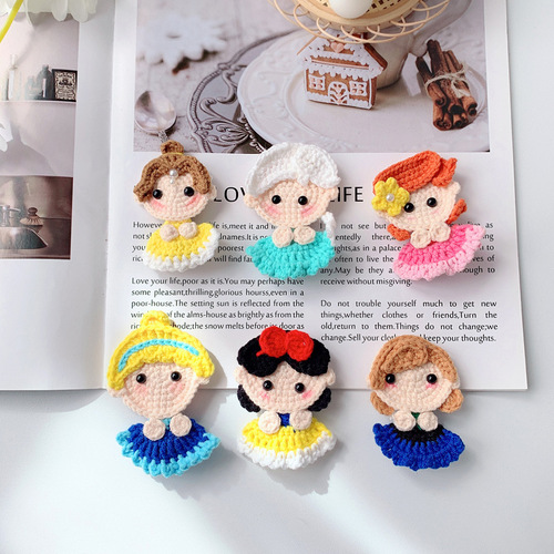 Hand-knitted little girl wool hairpin fugitive princess children's hair accessories bangs clip autumn and winter sweet hairpin wholesale