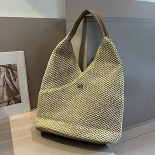 �����ļ��ݾ�����Ů26�¿�miu��ĸ����������ͨ�ڕr�Іμ�ɳ����