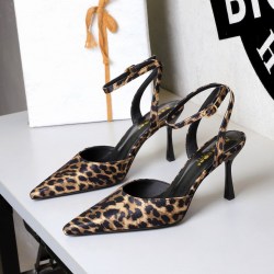 8381-A3 European and American style sexy leopard print nightclub pointed shallow mouth hollowed out fine heel women's shoes with silk and satin back empty ribbon