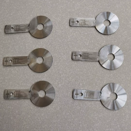 振动传感器;温度传感器;压力表