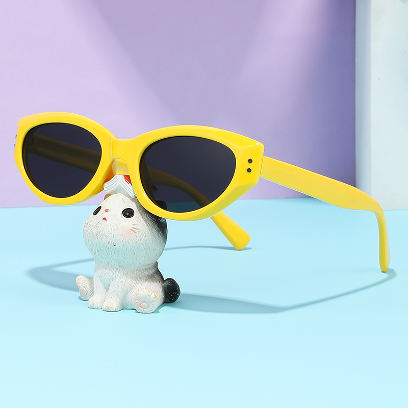 Moda para niños gafas de sol anti-UV, gafas de sol ligeras para niños negros, gafas de sol de protección solar de marea