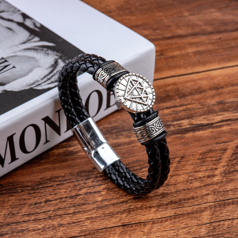 Cross-Border E-Commerce Hot-Selling Supply: Men's Magnetic Buckle Leather Bracelet, Personalized Alloy Diamond-Shaped Woven Men's Bracelet Cross-Border E-Commerce Hot-Selling Supply: Men's Magnetic Buckle Leather Bracelet, Personalized Alloy Diamond-Shaped Woven Men's Bracelet