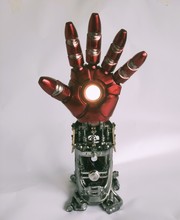 鋼鐵俠手臂台燈擺件黑科技禮物充電寶滅霸發光收藏品漫威復聯托尼