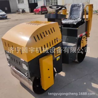 1吨全液压振动压路机视频 柴油双钢轮压路机 小型压路机厂家
