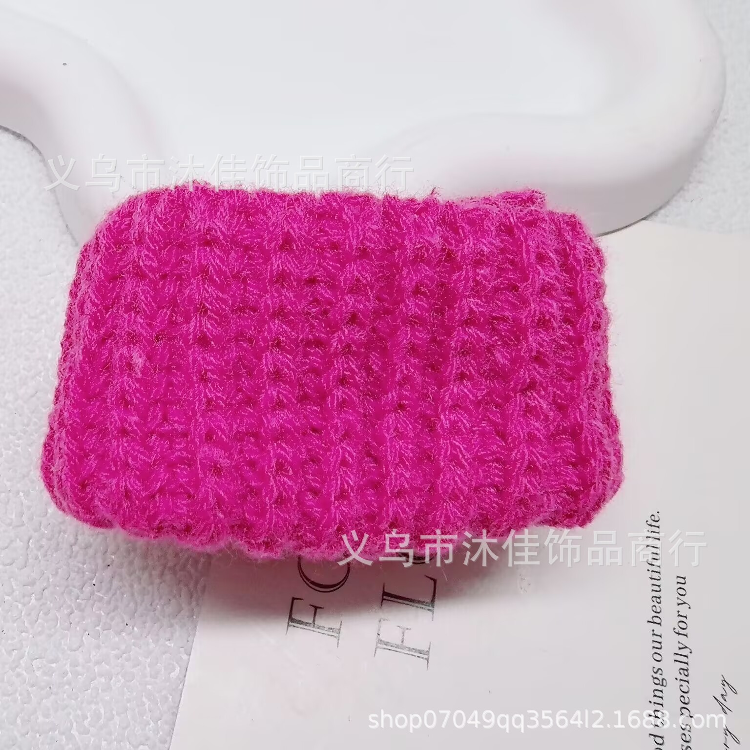 Rose red (without bear mark)