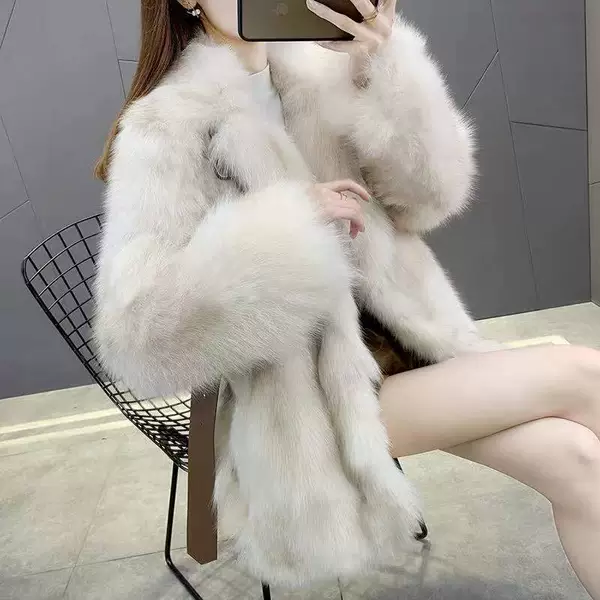 Rice white (there are pockets and dark buckles)