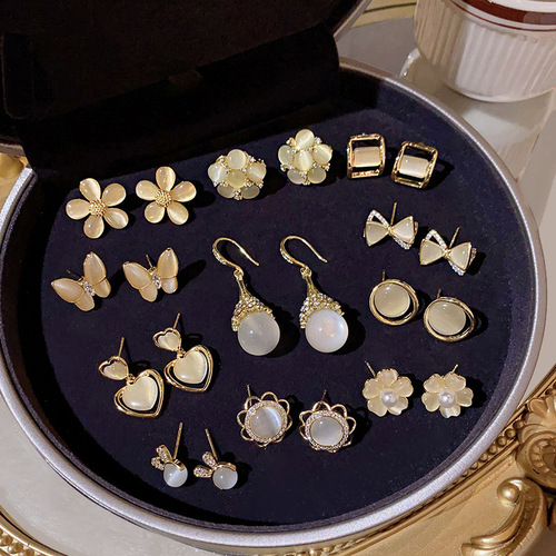 925 silver needle high-end niche cat's eye earrings feminine ins style light luxury pearl earrings earrings wholesale