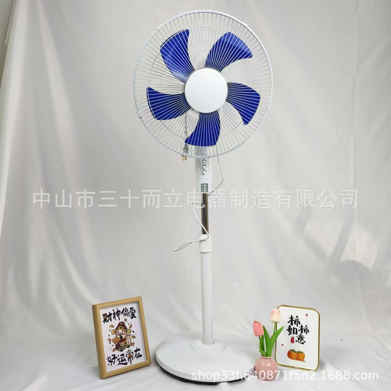 Exportaciones transfronterizas de ventiladores eléctricos Ventilador de piso de alta potencia tres en uno de 18 pulgadas Mina de hierro Hoja de aluminio Fabricante de ventilador de sacudida vertical