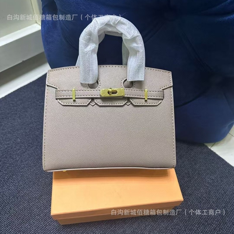 国境を越えた卸売ライチ柄プラチナバッグ女性用 24 新しいトレンディなインターネットセレブと同じスタイルのケリーバッグ大容量ハンドバッグ女性用|undefined