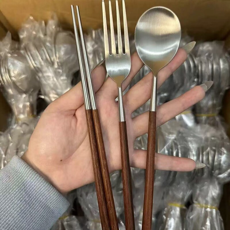 Nordic Ins-Style Chicken Wing Wood Western-Style Cutlery Set, 304 Stainless Steel High-End Tableware, Pasta Steak Fine-Handle Spoon and Chopsticks Nordic Ins-Style Chicken Wing Wood Western-Style Cutlery Set, 304 Stainless Steel High-End Tableware, Pasta Steak Fine-Handle Spoon and Chopsticks