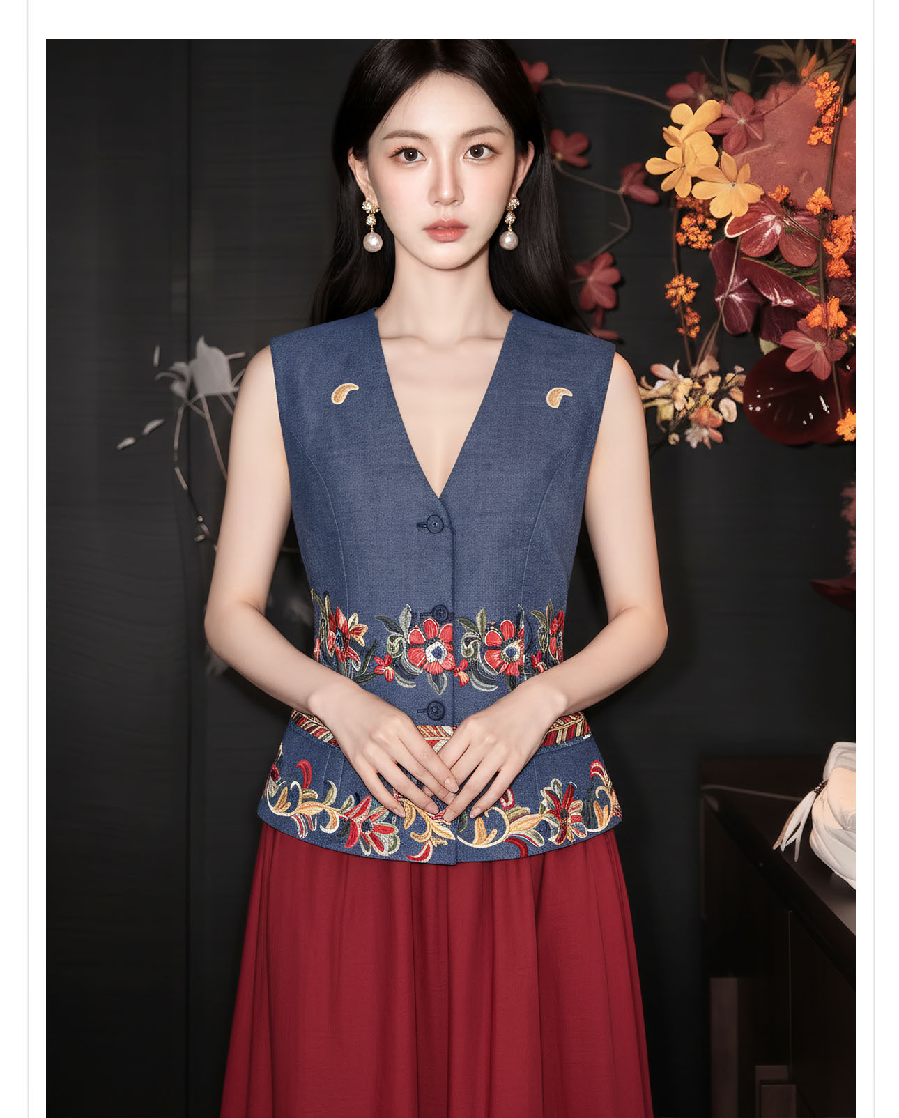 Bộ áo gile không tay và chân váy đỏ thêu hoa tân cổ điển — bộ đồ, nửa váy, Trang chủ chi tiết 5