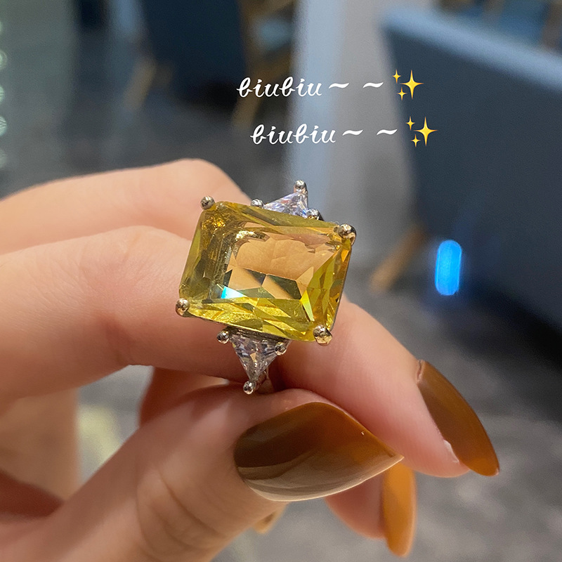 Retro Citrine Geometric Micro-inlaid Open Index Finger Ring display picture 2