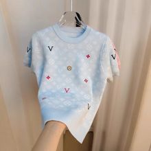 LV圆领短袖凹凸感彩色刺绣新款套头气质老花暗纹大朗针织衫女上衣