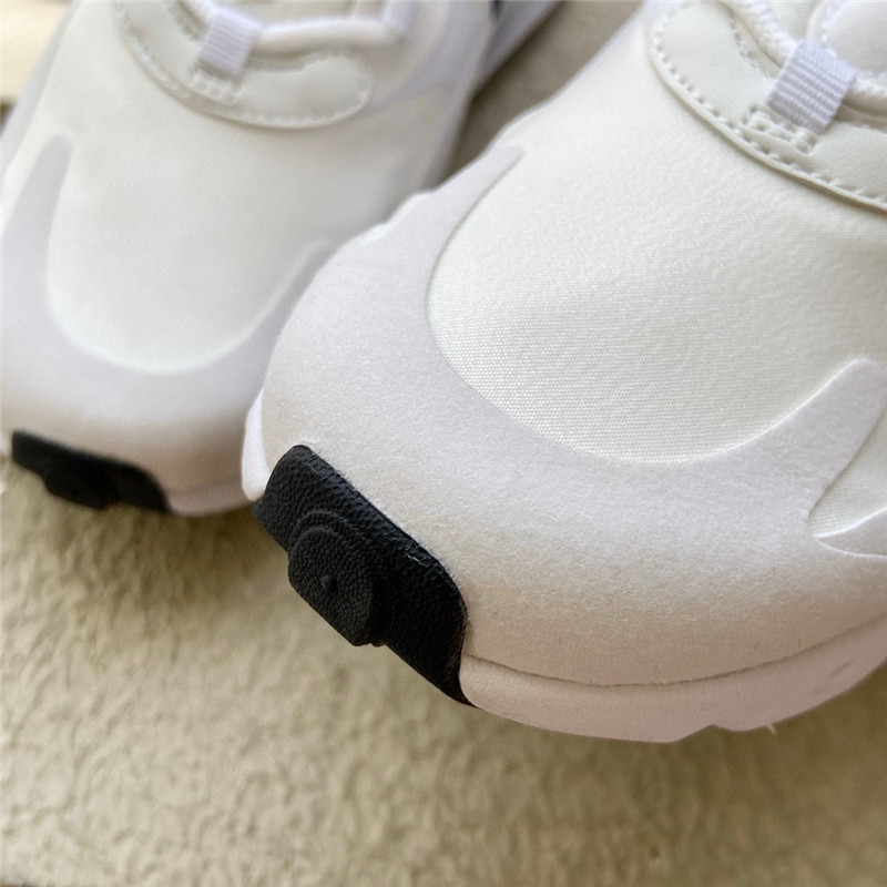 F0324 男女情侶款春季低幫休閑運動鞋