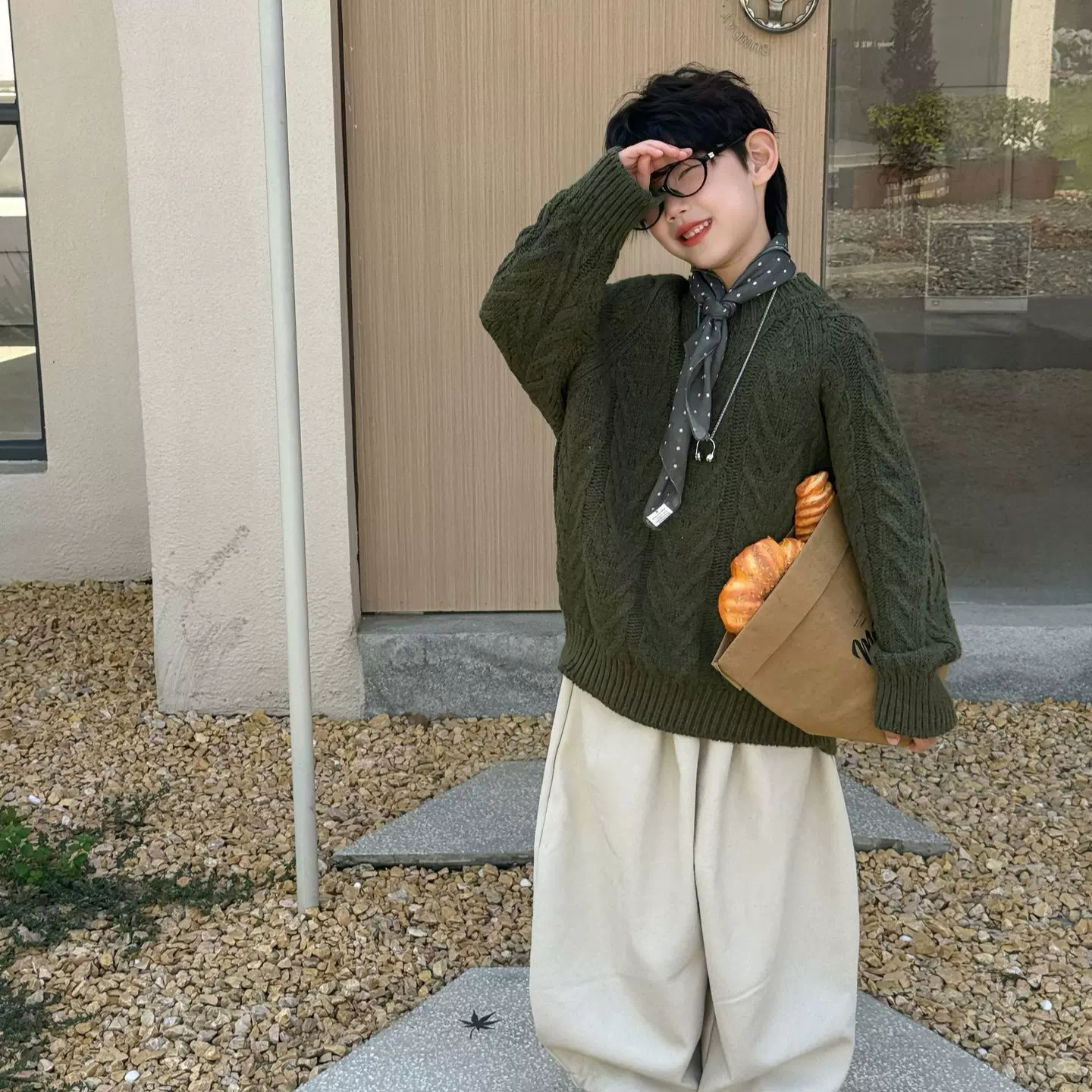 泰如2025冬季新款儿童韩系复古加厚圆领麻花粗织慵懒保暖毛衣男童