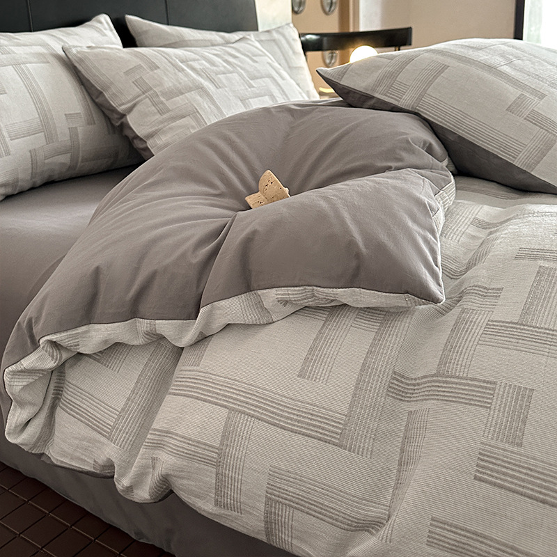 Cama de algodón de hilo de tres capas de lujo ligero de cuatro piezas de algodón puro 2024 nuevo hilo de doble capa simple funda de edredón de sábana