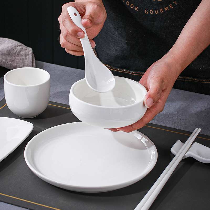 Wholesale tableware sets, including bowls and plates, for five-star hotels; new Chinese-style restaurant tableware sets, four-piece sets, with logo customization available Wholesale tableware sets, including bowls and plates, for five-star hotels; new Chinese-style restaurant tableware sets, four-piece sets, with logo customization available