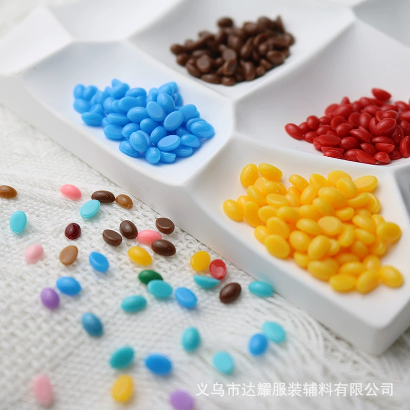 Яркие желтые овальные куклы цвета карри глаза