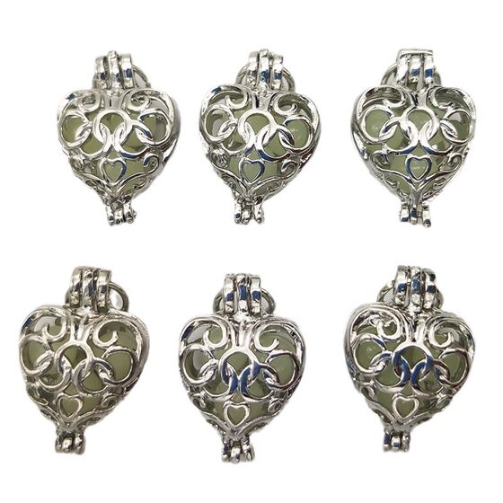Luminous hollow pendant can open Peach heart necklace Moonstone alloy pendant shining heart magic box necklace