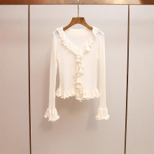 深圳南油高端女装秋季新款法式甜美荷叶边拼接喇叭袖修身针织衫女