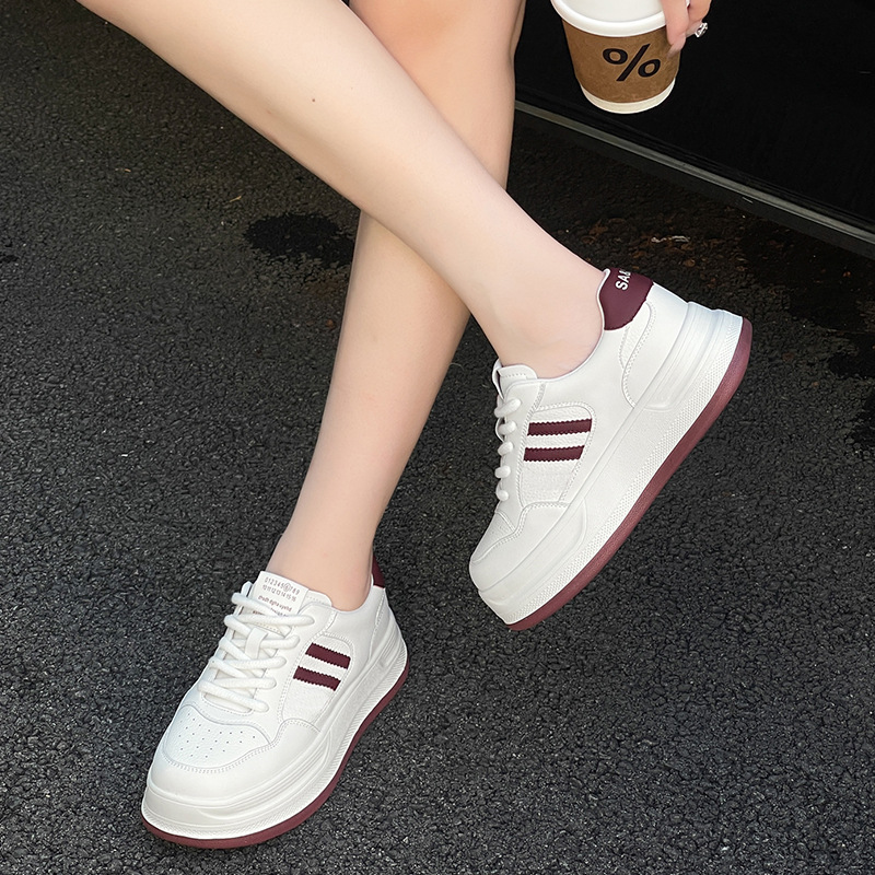 흰색과 빨간색 자기 충격 + 손잡이