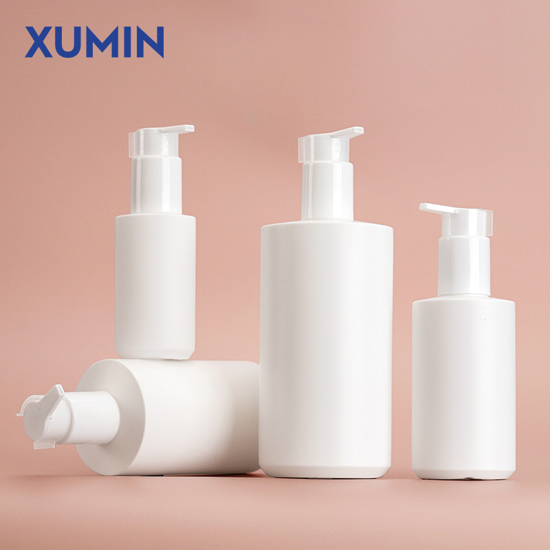 Embalaje de productos de limpieza de XUMIN 100ml botella de bomba hidráulica de lavado de manos PE blanco 300 / 500ml botella vacía de champú
